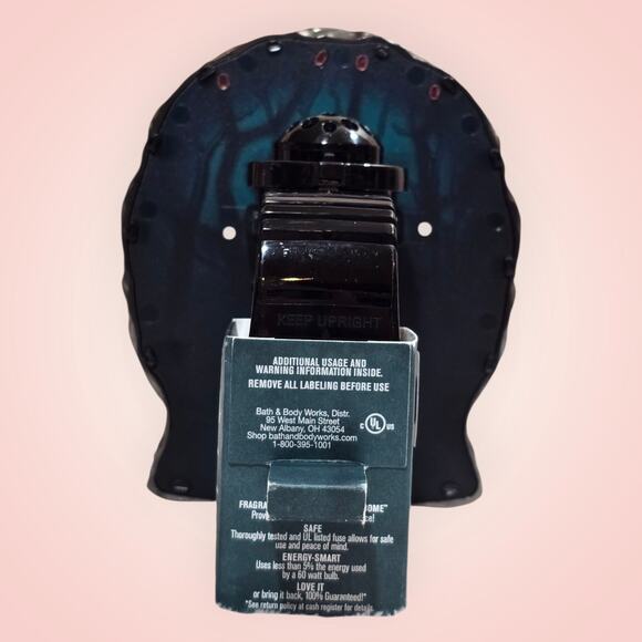 Bath & Body Works Stranger Things Demogorgon Nightlight Wallflower Plug-In - Picture 3 of 5